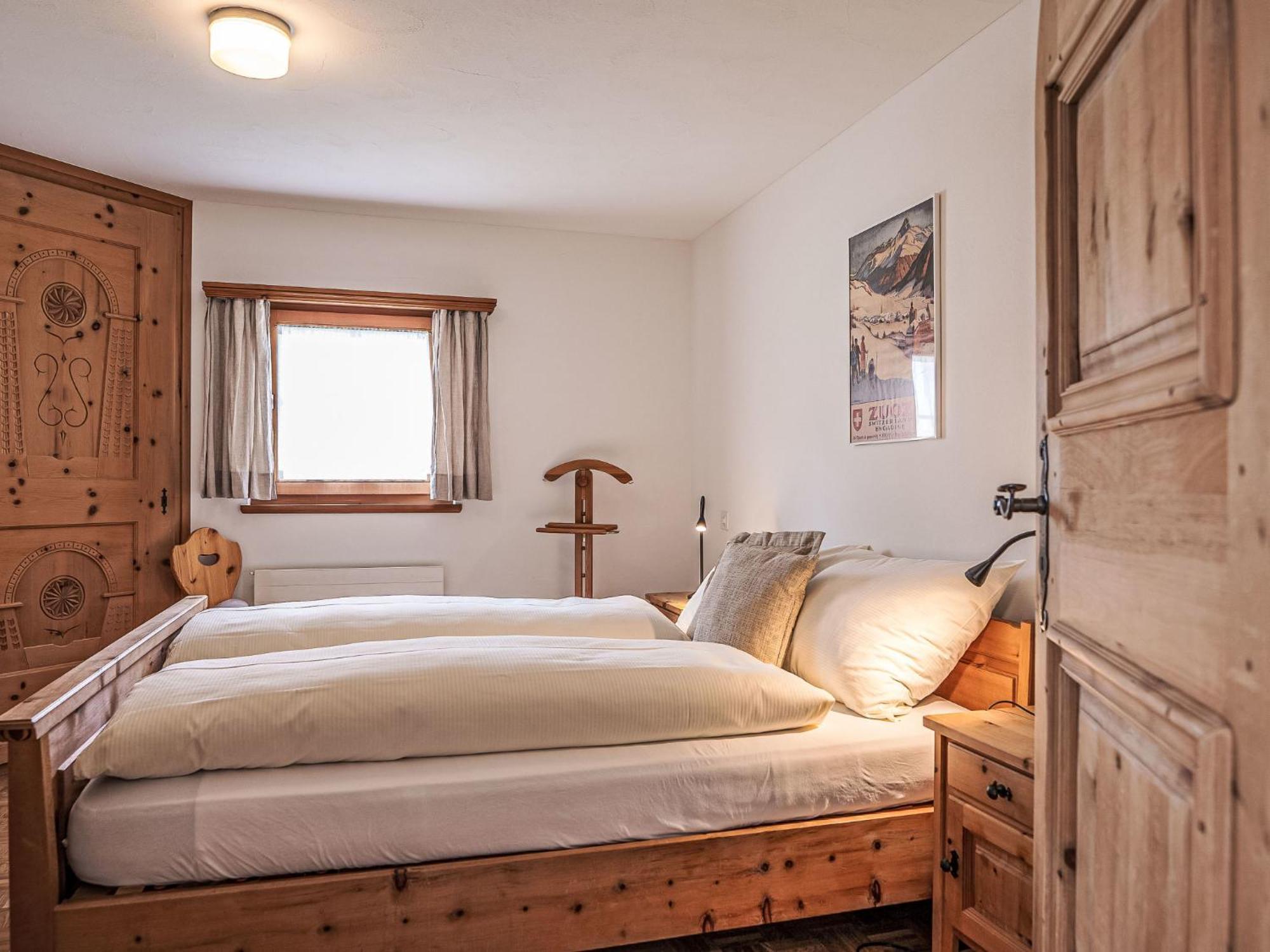 Apartment Chesa Mezzaun By Interhome Zuoz Bagian luar foto